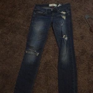 Hollister skinny jeans